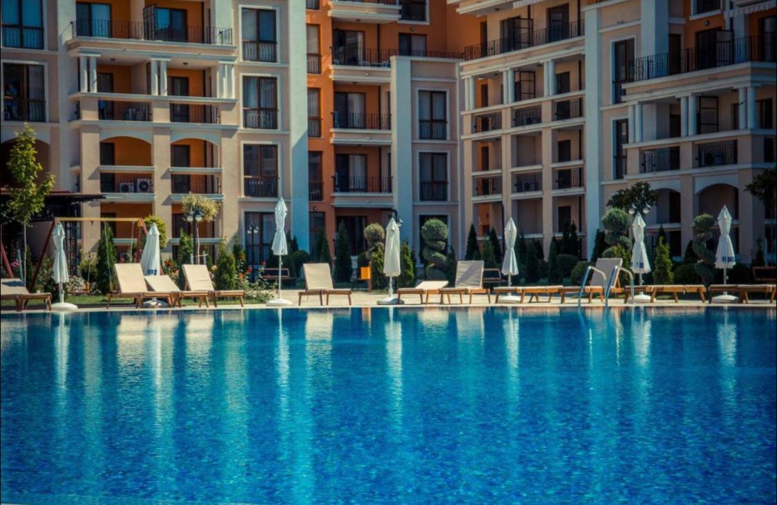 Apartment In Prestige Fort Beach Sveti Vlas Exterior foto